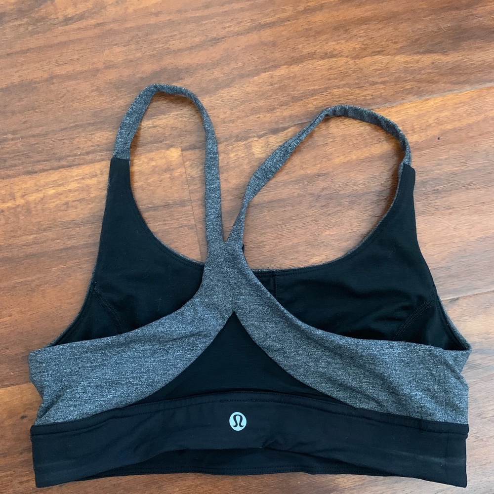 Gently used small lulu sports bra